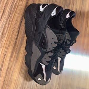 Nike Air Huarache Runner